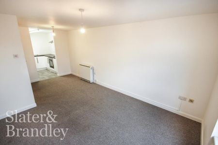 2 bedroom apartment to rent - Photo 5