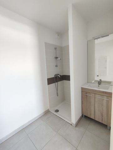 Location Appartement 2 pièces 40m² TOULOUSE 31200 - Photo 4