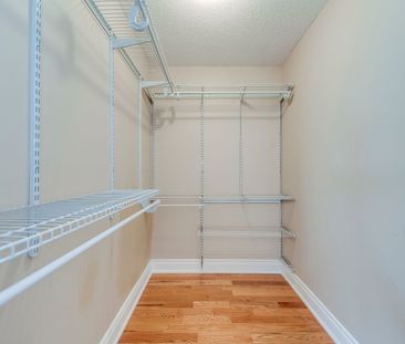 For Lease - 5254 Astwell Avenue Unit# Upper, Mississauga, Ontario - Photo 5