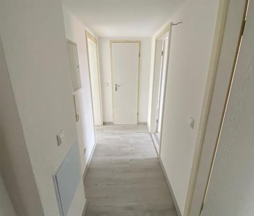 freundlich helle 2-Zi-WE am Neumarkt zu vermieten - Photo 3