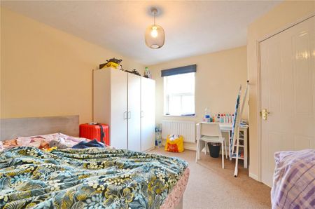 4 bedroom terraced house to rent - Photo 4