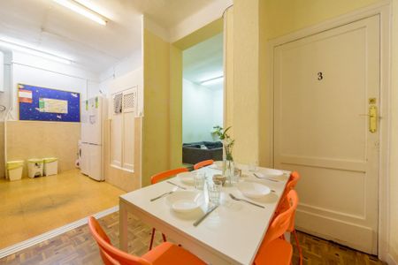 Modern room in Fernández de los Ríos - Photo 2