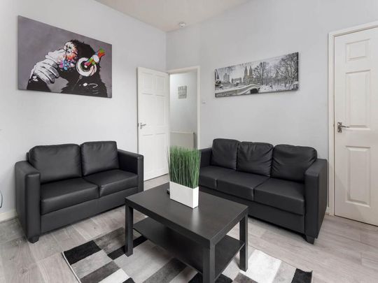 4 bedroom house share to rent - Photo 1