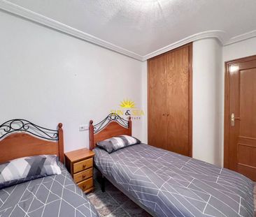 FOR RENT IN TORREVIEJA, APARTMENT WITH 2 BEDROOMS AND 1 BATHROOM - Photo 1