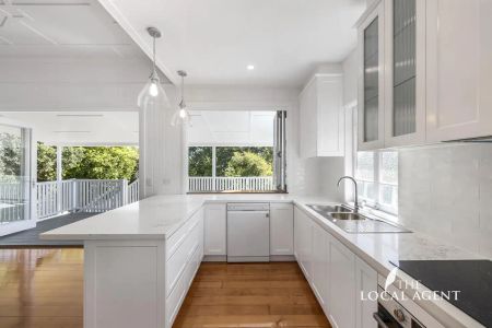 “THIS GRAND OLD LADY HAS RECENTLY HAD A FACELIFT!” - Photo 3