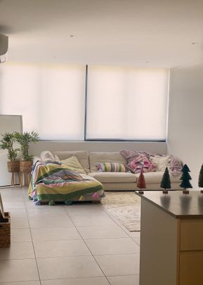 Meadowbank - Photo 1