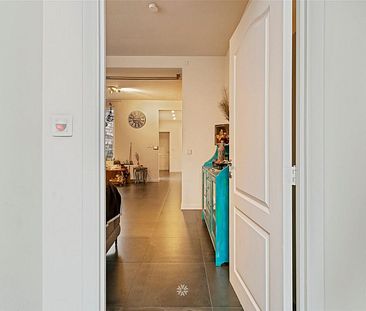 Gerenoveerde woning met 3 slaapkamers en buitenruimte te centrum Ronse - Foto 3