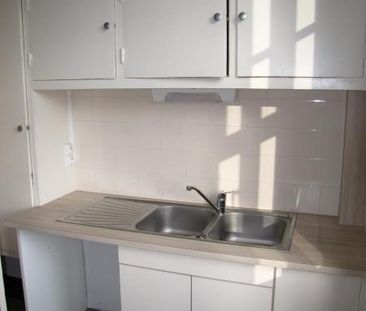Location appartement Proximité CENTRE VILLE, appartement de type F3... - Photo 6