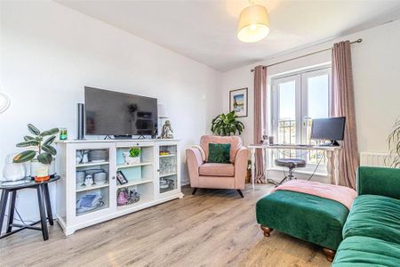 2 bedroom apartment to rent - Photo 2