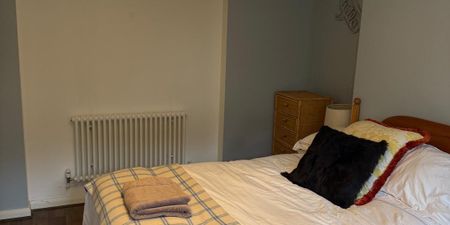 Lovely Large room in Wholesome Putney for Rent - Photo 3