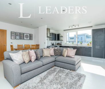2 bedroom apartment to rent Maritime Walk, Southampton, SO14 - Photo 2
