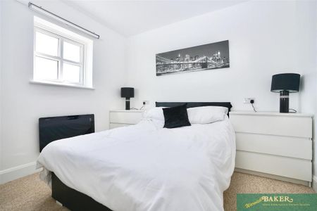 2 bedroom apartment to rent - Photo 4