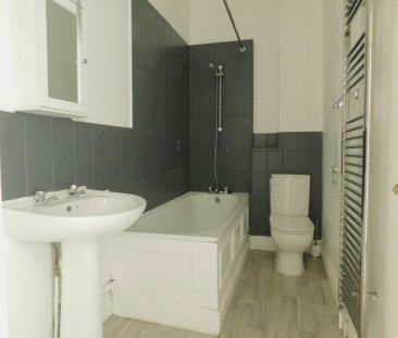Marina, East Sussex - £950pcm - Photo 5