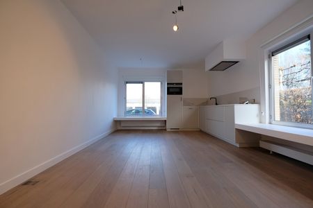 Gemoderniseerd, centraal gelegen appartement - Photo 4