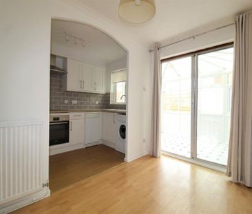 3 Bedroom Semi Detached To Let - Photo 3