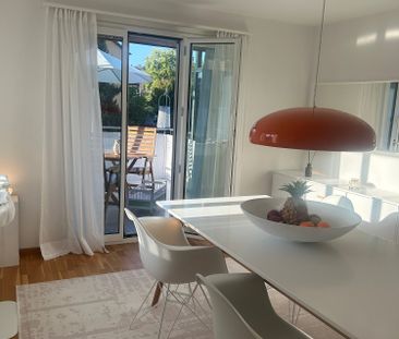 Helle 4 Zimmer Wohnung mit sonnigem Balkon in Wald ZH - Photo 1