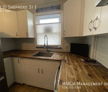 SPACIOUS & UPDATED 3 BED/1 BATH HOUSE IN WALKERVILLE! + UTILITIES - Photo 6
