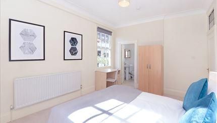 5 bedroom flat to rent - Photo 4