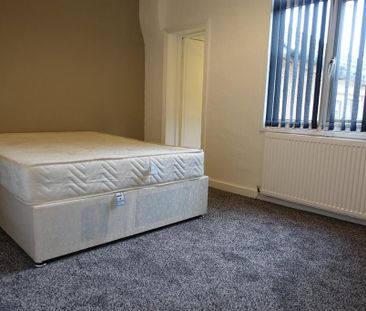 2 bedroom terraced house to rent - Photo 6