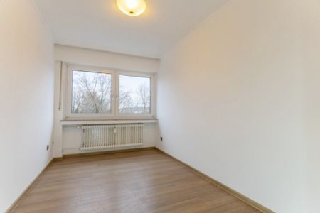 Gemütliche ca. 81m² große 3-Zimmer-Wohnung mit ca. 12 m² großem Balkon und Garage in Hagen-Boloh - Photo 4