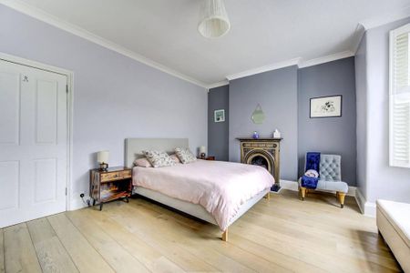 5 bedroom terraced house to rent - Photo 4