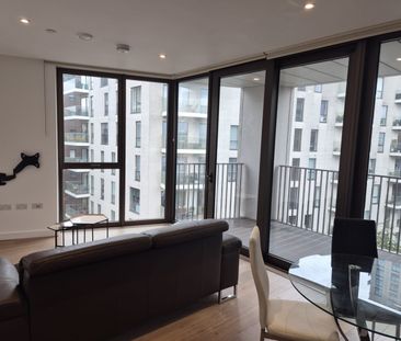 2 Bed Flat, Reminder Lane, SE10 - Photo 4