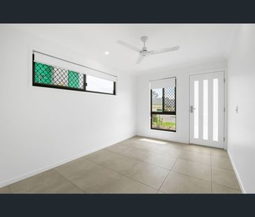 49 Carnarvon Drive, South Ripley, Qld 4306 - Photo 3