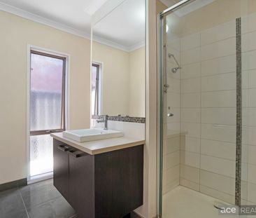 Perfectly Spacious Family Home…!!!! - Photo 5