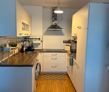 Voll möblierte 2-Zimmer Wohnung mit Balkon / TG / Einzug ab 01.06 - Photo 6