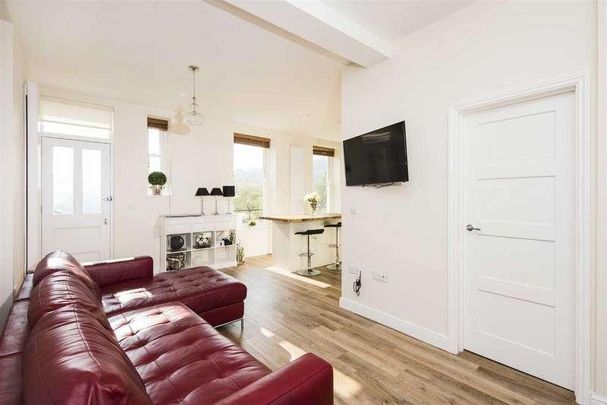 Brassknocker Hill, Bath, BA2 - Photo 1