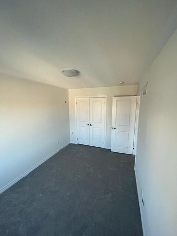 For Lease - 258 Okanagan Path, Oshawa, Ontario - Photo 2