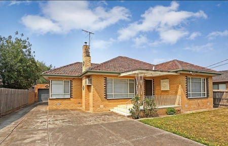 42 Strelden Avenue, Oakleigh East VIC 3166 - House For Rent | Domain - Photo 4