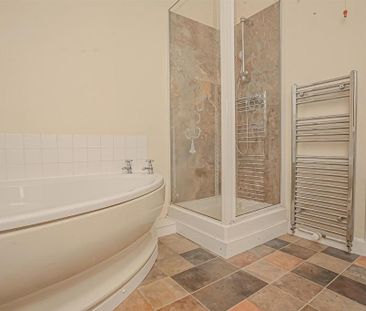 2 bedroom detached bungalow to rent - Photo 4