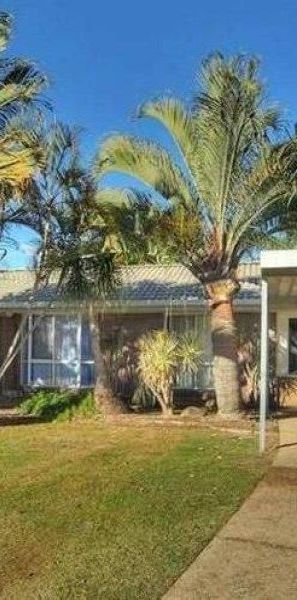 STUNNING FAMILY HOME IN BORONIA HEIGHTS - Photo 2