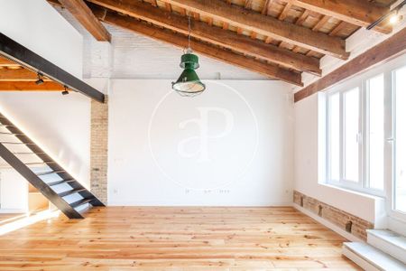 Luxury penthouse for rent in Valencia, Spain - Photo 3