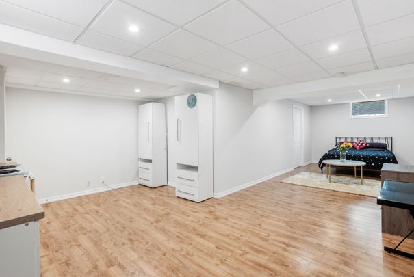 For Lease - 2884 DEVON Road, London South, Ontario - Photo 1