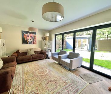3 bedroom detached house to rent - Photo 2