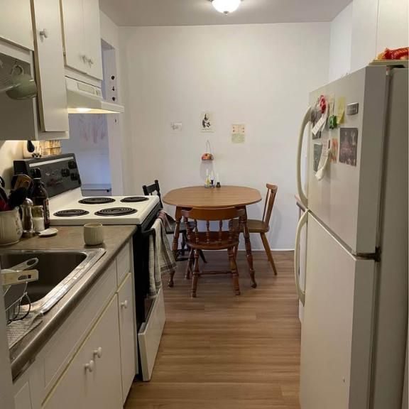 Appartement 4 1/2 à louer - Photo 1