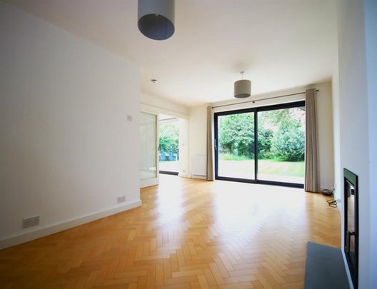 4 Bedroom Detached To Let - Photo 1