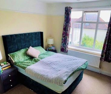 Stoneham Lane Southampton, SO16 - Photo 3
