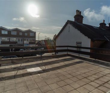 3 bedroom apartment to rent - Photo 6