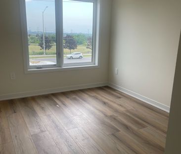 For Lease - 1695 Dersan Street Unit# 207, Pickering, Ontario - Photo 1