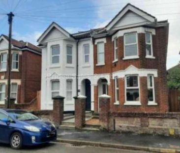 Newcombe Road, Southampton, SO15 - Photo 6