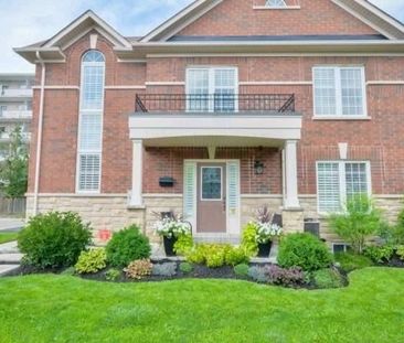 For Lease - 9 Sand Wedge Lane, Brampton, Ontario - Photo 2