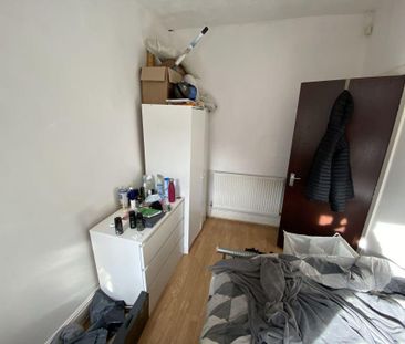 5 bedroom terraced house to rent - Photo 1