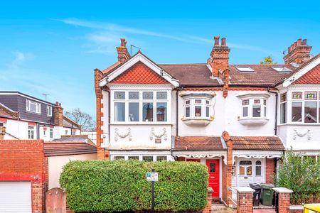 2 Bed Maisonette, Beverstone Road, SW2 - Photo 2