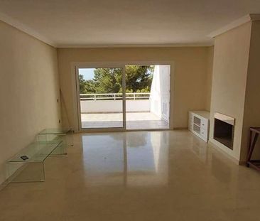 3 room luxury Flat for rent in Benalmádena, Spain - Photo 5