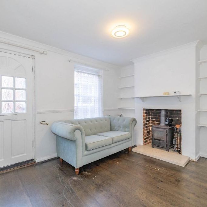 2 bedroom terraced house to rent - Photo 1