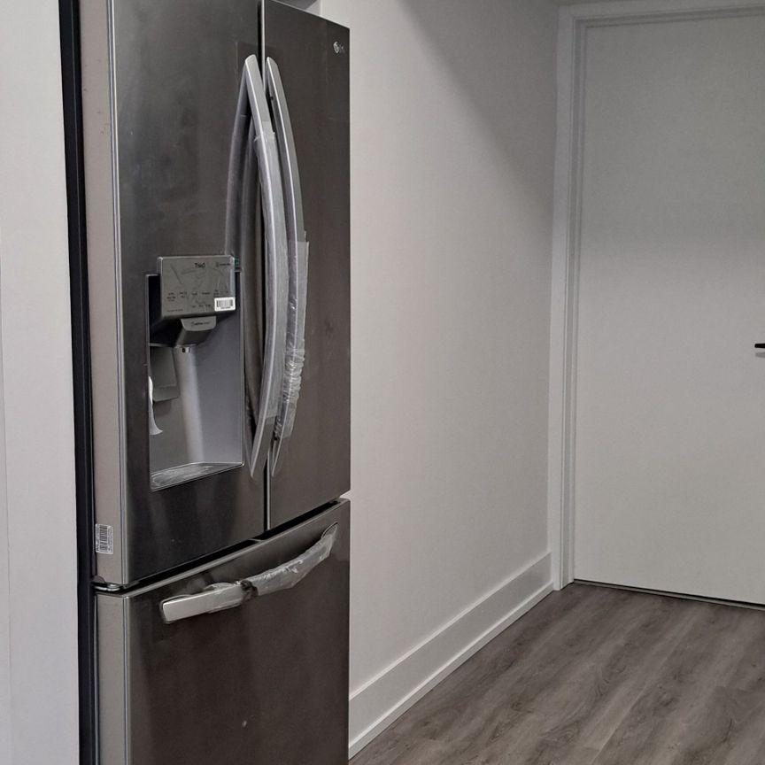 For Lease - 1659 Rizzardo Crescent Unit# LOWER LEVEL, Innisfil, Ontario - Photo 1