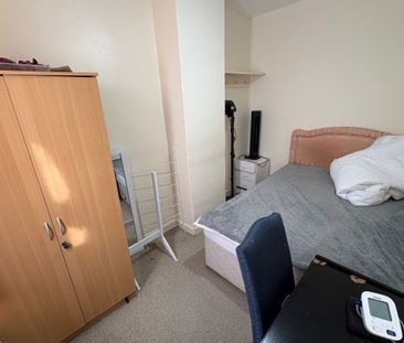 Brook Street - Photo 4